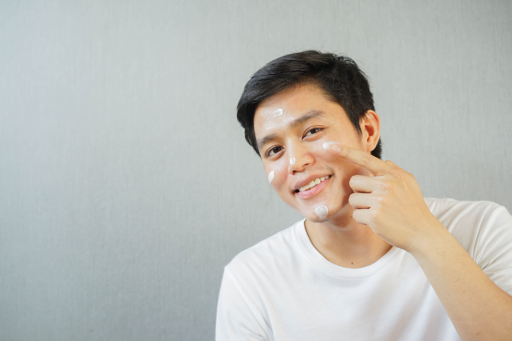 Skincare for All Gender: Menjadi yang Terbaik dalam Penampilanmu